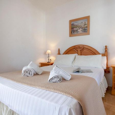 Apartamento Con Vistas Al Mar En Benalmadena Luaran gambar