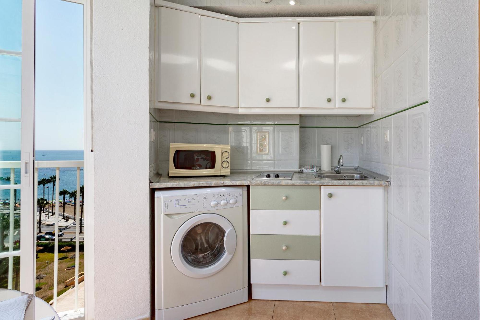 Apartamento Con Vistas Al Mar En Benalmadena Luaran gambar